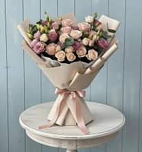 Букет цветов из:  Розы и Лизиантусы #REPLACE_PRED# Малеевке