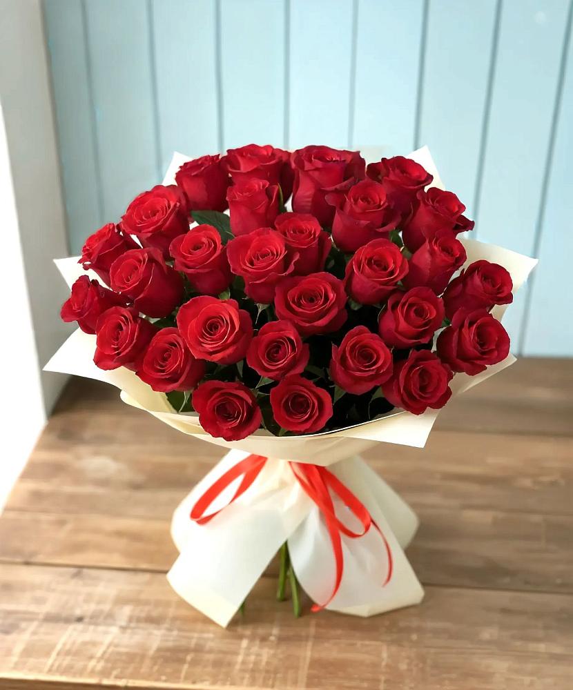 Букет 29 Красных роз в Малеевке
