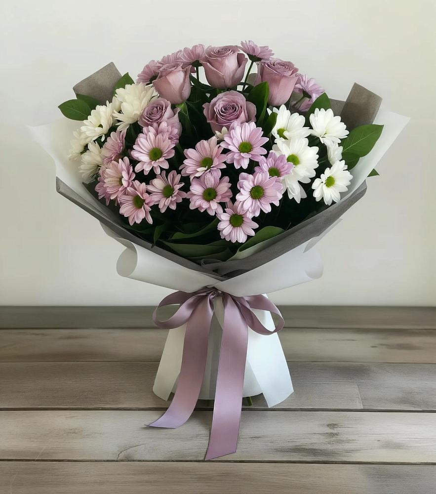 Букет цветов из: Хризантемы и Розы в Малеевке