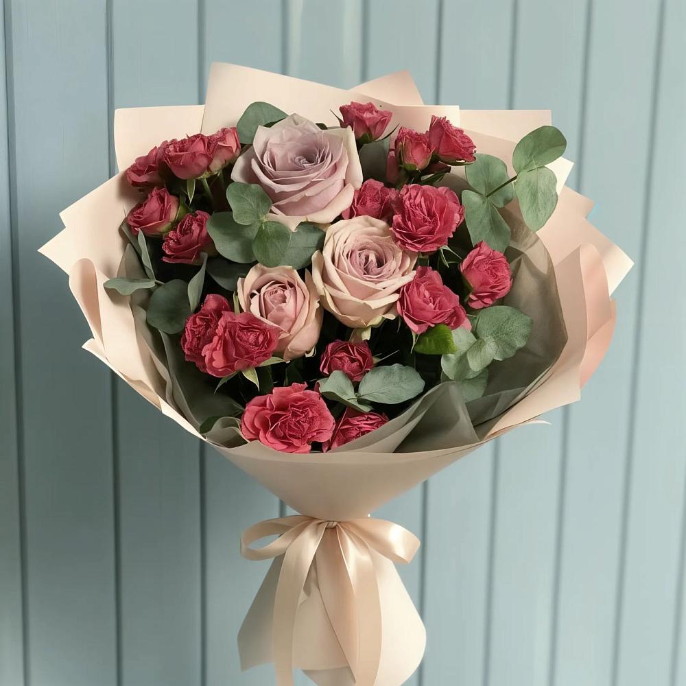 Букет цветов из: Гвоздики и Розы в Малеевке