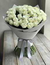 Букет 35 Белых роз в Малеевке