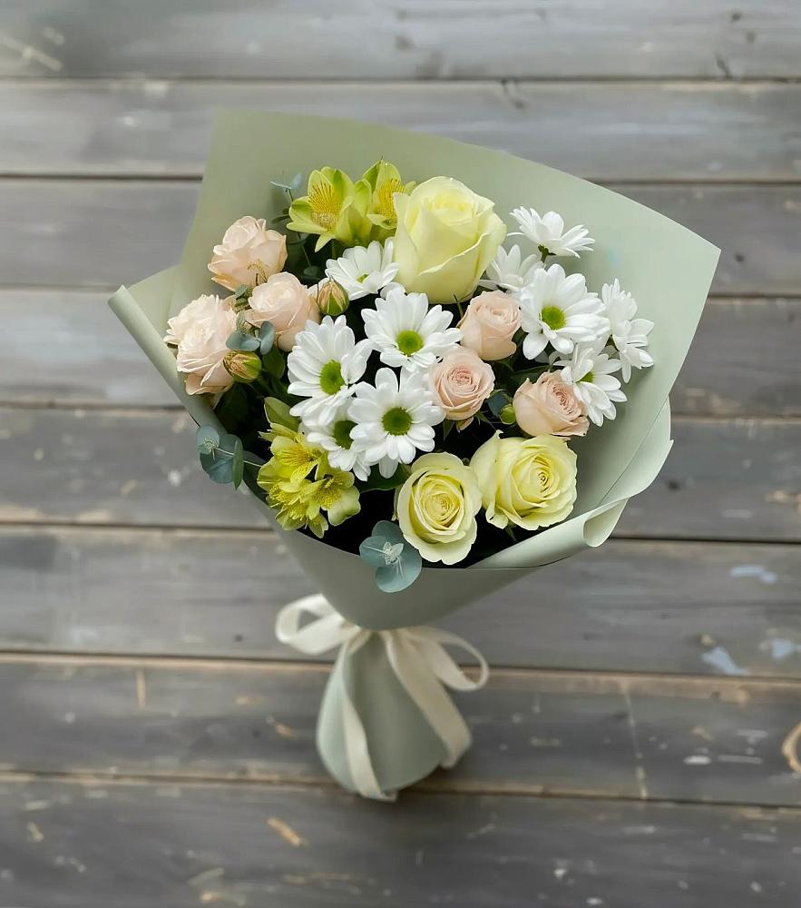 Букет цветов из: Альстромерии, Розы и Хризантемы в Малеевке