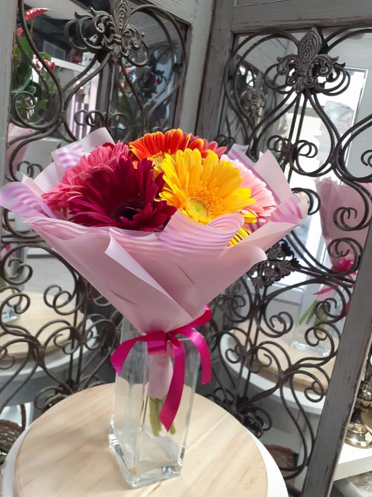 Букет цветов из: Герберы в Малеевке