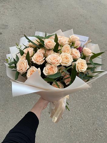 Букет Кремовые розы Латте в Малеевке