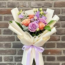 Букет цветов из:  Лизиантусы и Розы #REPLACE_PRED# Малеевке