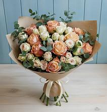Букет цветов из:  Альстромерии и Розы в Малеевке