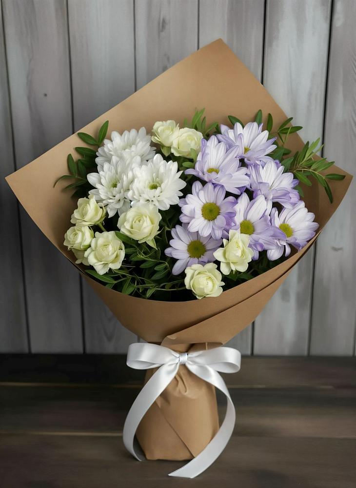 Букет цветов из: Хризантемы и Розы в Малеевке